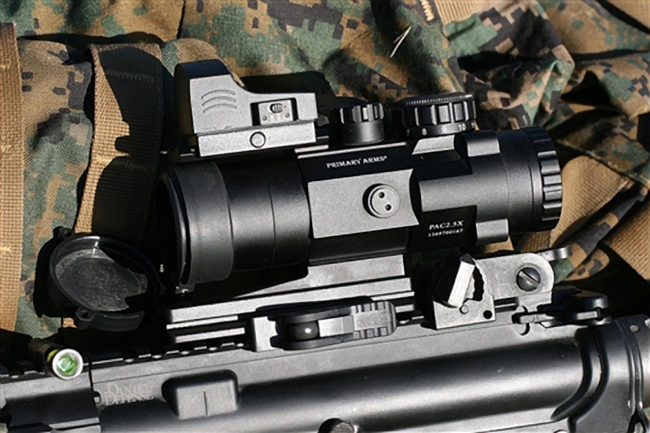 primary-arms-2-5x-compact-prism-scope-illuminated-acss-cqb-m-reticle